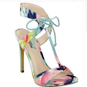 Guess floral print shoes Alexes